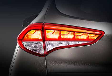 Задні світлодіодні ліхтарі нового Hyundai Tucson