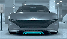 Hyundai представила концепт беспроводной зарядки для электро моделей и автопилот для парковки