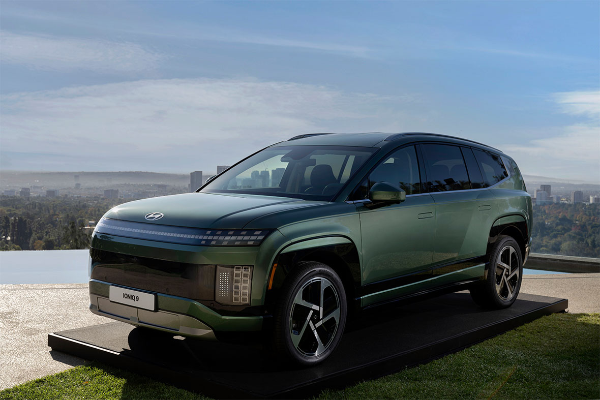 Hyundai Motor переосмислює мобільність електроавтомобілів завдяки електричному кросоверу IONIQ 9