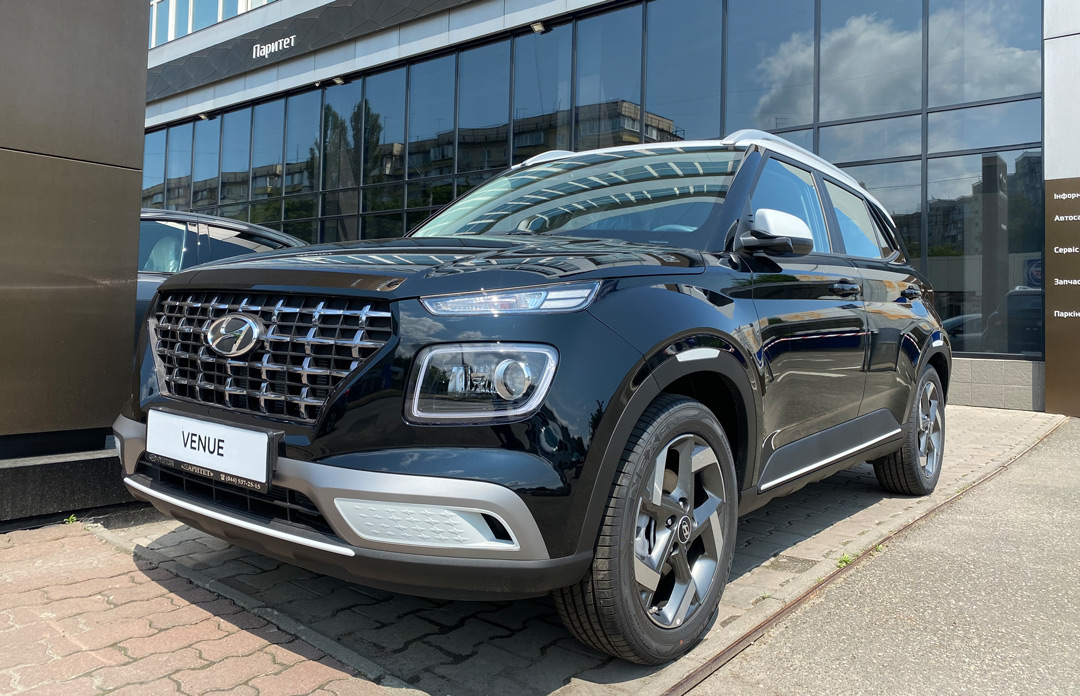 Hyundai VENUE в Києві на Автозаводській 24, тел +380 67 247 8567 